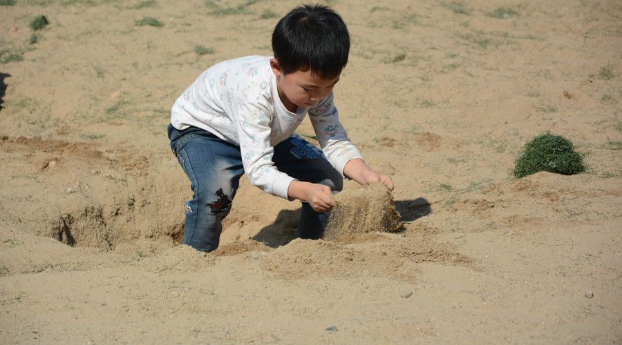 女方带孩子跑了违法吗